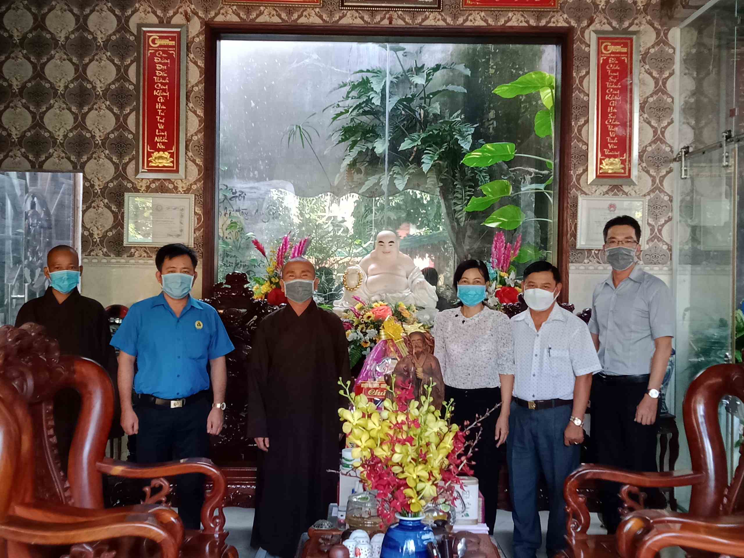 Huyện Dương Minh Châu: Thăm chúc mừng kỷ niệm 40 năm thành lập giáo hội Phật giáo Việt Nam (07/11/1981 – 07/11/2021)